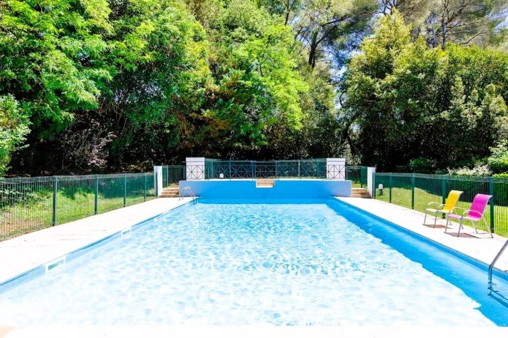 Manoir De Duke Ii - Piscine, Patio, Clim, Parking Apartment *